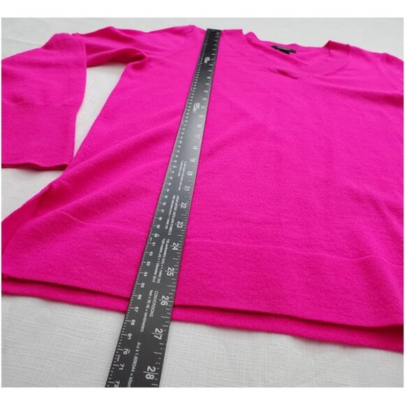 Halogen Merino Wool Blend Bright Pink V-Neck Sweater Sz S Layer Preppy Coquette - Picture 6 of 7